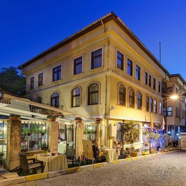 Arena Hotel