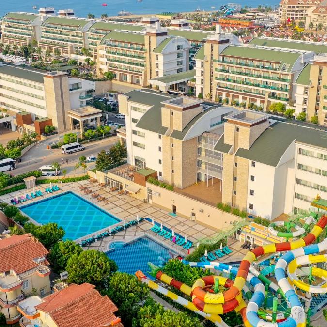 Crystal Waterworld