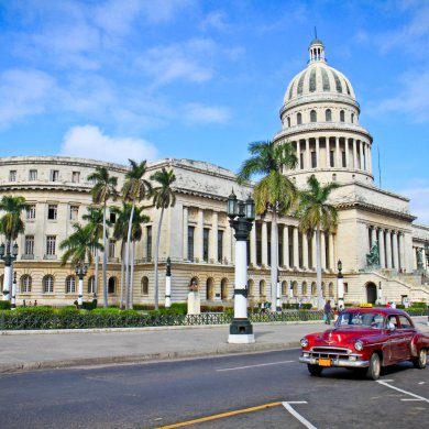 Photo of Cartagena's cathedral at the background and some colonial style houses