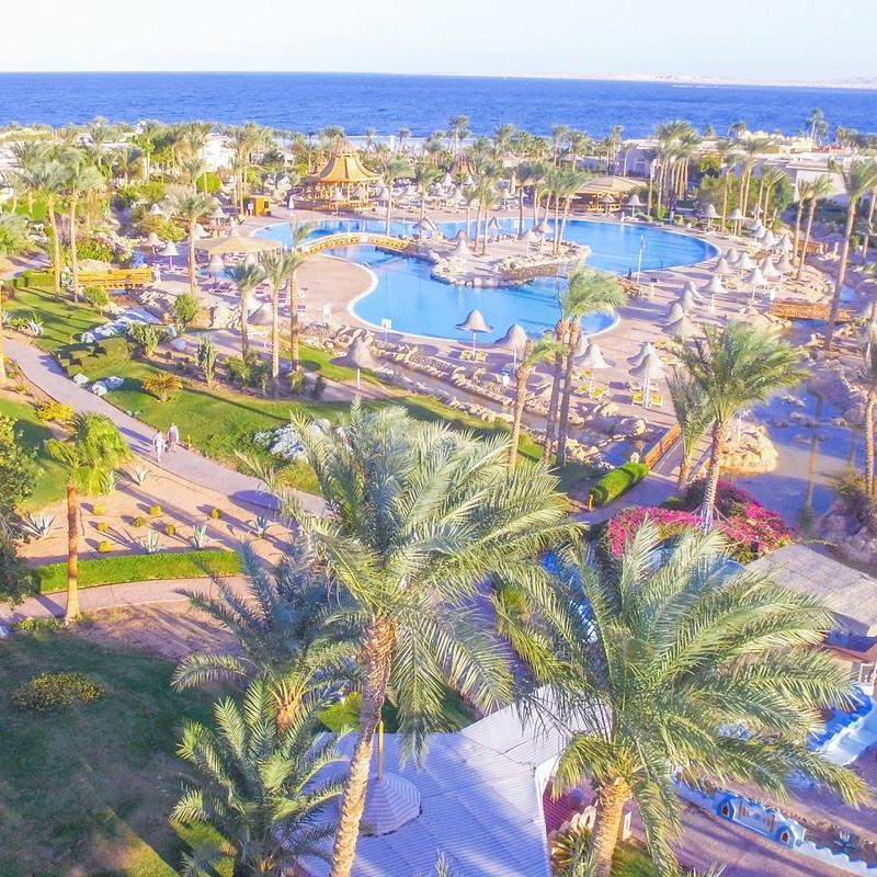 Parrotel Beach Resort