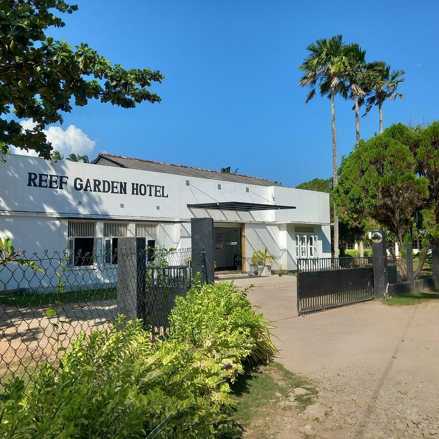 Reef Garden Hotel Polhena